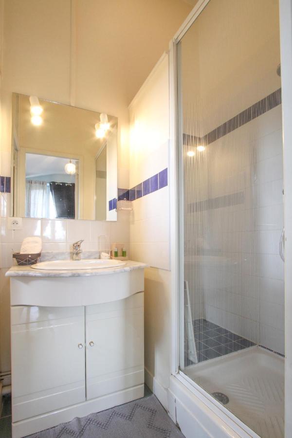 Manoir Des Turets Bed & Breakfast Yvre-l'Eveque Bagian luar foto