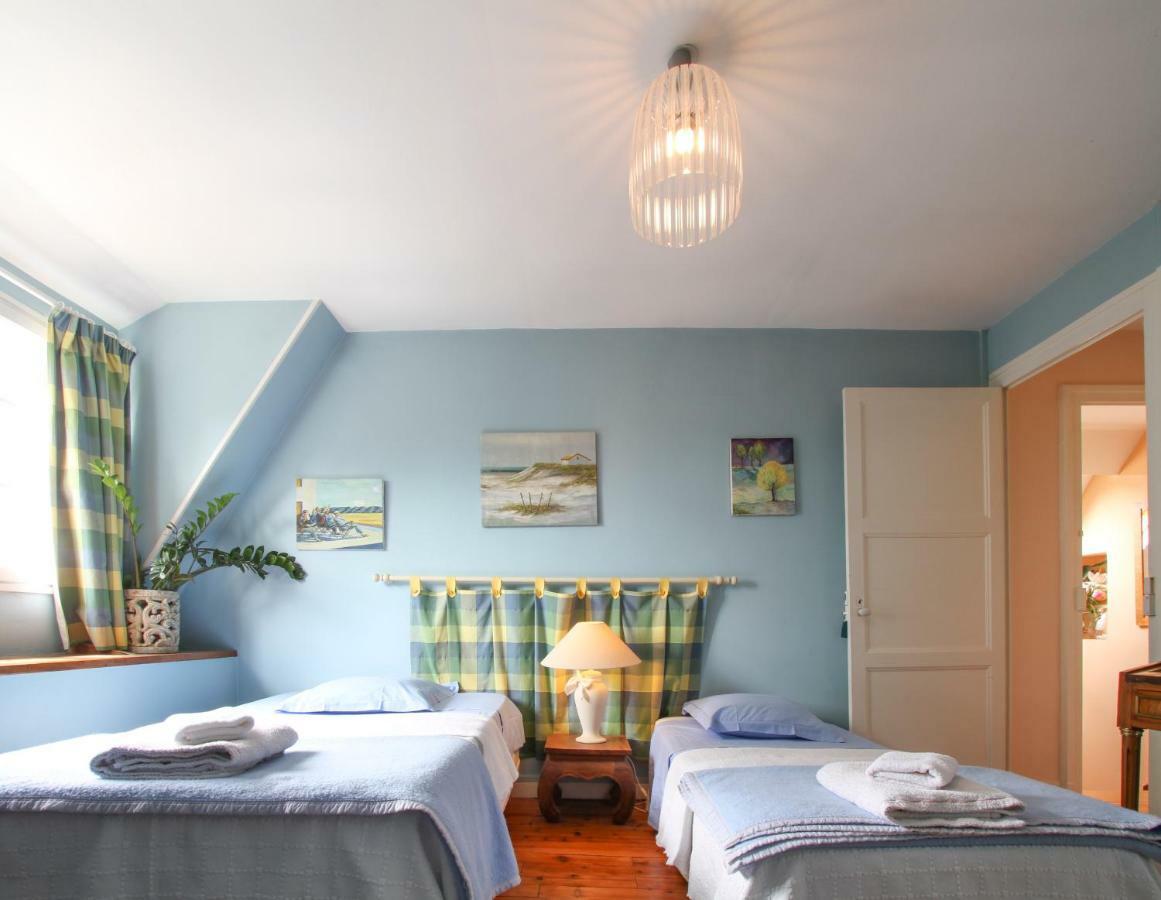Manoir Des Turets Bed & Breakfast Yvre-l'Eveque Bagian luar foto