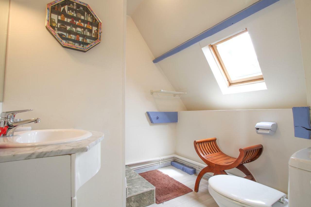Manoir Des Turets Bed & Breakfast Yvre-l'Eveque Bagian luar foto